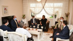 Kazada yaralanan özel harekatçı görevine dönmek için gün sayıyor