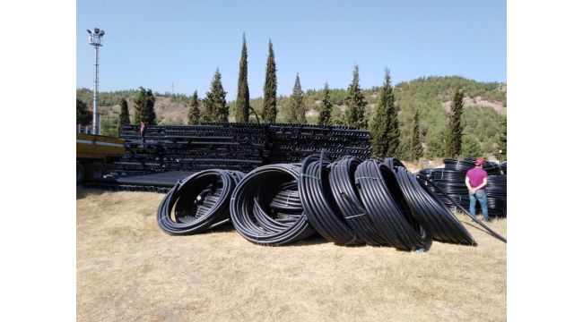 Karabük'te içme suyu ve kanalizasyon borularının dağıtımına başlandı