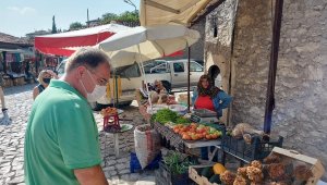 Kaymakam Türköz Tarihi Çarşı'da incelemede bulundu