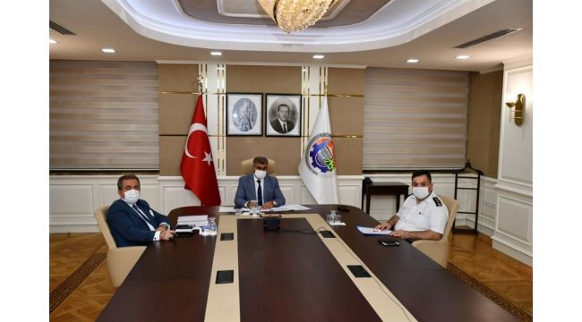 Vali Gürel Bakan Soylu başkanlığındaki toplantıya katıldı