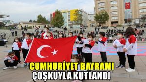 Cumhuriyet Bayramı Karabük'te coşkuyla kutlandı