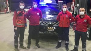 Karabük'ten deprem bölgesine kurtarma ekibi sevk edildi