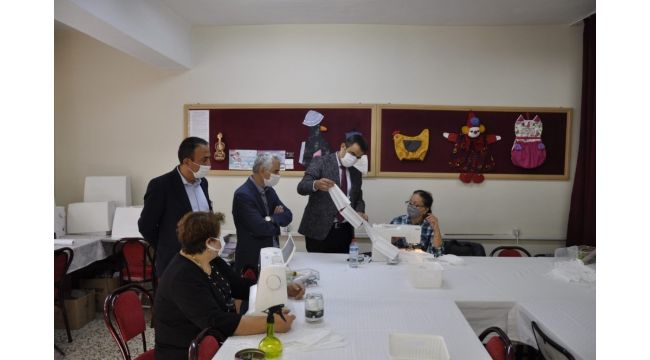 Safranbolu ilçesinde maske üretimi sürüyor