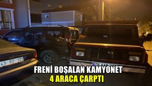 Freni boşalan kamyonet 4 araca çarptı