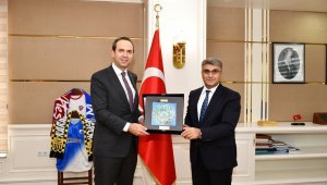 KARDEMİR Yönetim Kurulu Başkanı Bayraktar'dan ziyaretler