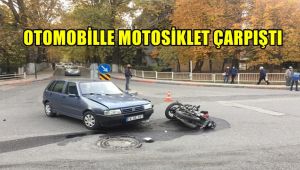 Otomobille motosiklet çarpıştı: 1 yaralı
