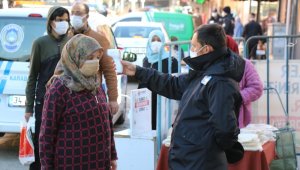 Pazar yerlerinde alınan sıkı denetimler vatandaşları memnun etti