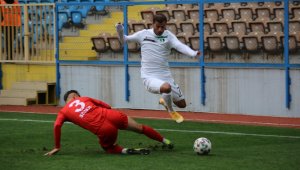 2. Lig: Kardemir Karabükspor: 0 - Sakaryaspor: 4