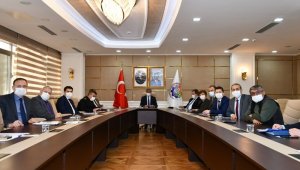 İl Göç Kurulu toplantısı Vali Gürel başkanlığında yapıldı