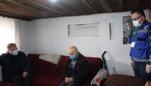 Safranbolu Kaymakamı Türköz'den 65 yaş üzeri vatandaşlara ziyaret