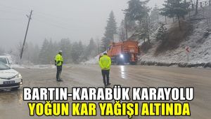 Bartın-Karabük karayolu yoğun kar yağışı altında