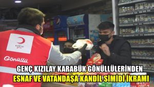 Genç Kızılay Karabük gönüllülerinden esnaf ve vatandaşa kandil simidi ikramı