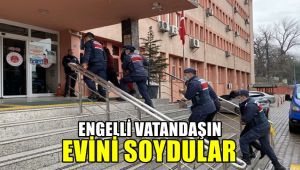 Engelli vatandaşın evini soydular