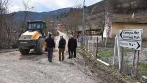 Karabük'te köy yollarında bakım-onarım çalışmaları