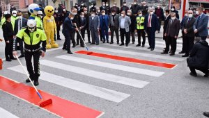 Karabük'te yaya geçitlerinde