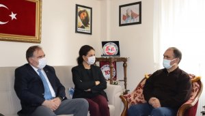 Şehit öğretmen Aybüke Yalçın'ın ailesine ziyaret