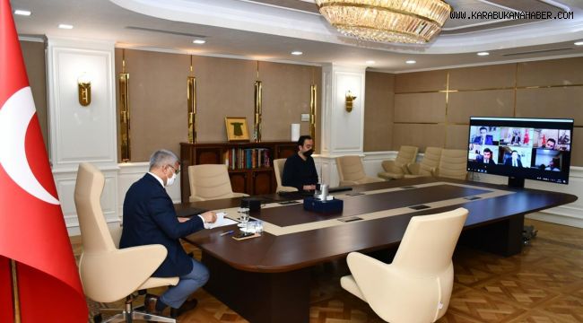 Vali Fuat Gürel, Kaymakamlar İle VKS Üzerinden Toplantı Yaptı
