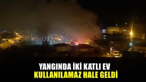 Yangında İki katlı kullanılamaz hale geldi