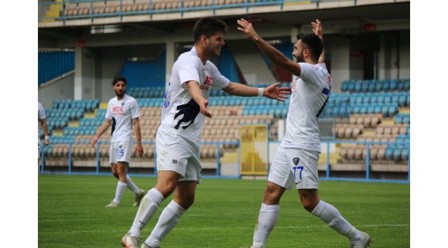2. Lig: Kardemir Karabükspor: 1 - Karacabey Belediyespor: 2