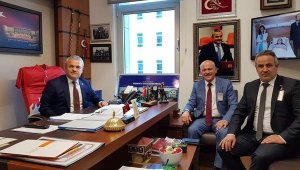Genel Sekreter Uzun, milletvekilleri Ünal ve Güneş ile bir araya geldi