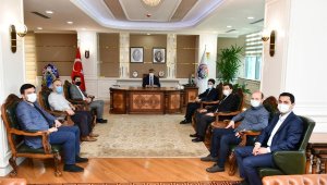 Karabük Barosu Vali Gürel'i ziyaret etti