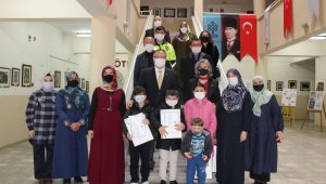 Safranbolu'da en çok kitap okuyanlara ödülleri verildi