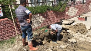 Toprak altından çıkan suyun kaynağı tespit edildi