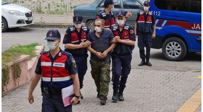 Kendisine sopayla saldıran şahsı göğsünden bıçaklayan şahıs tutuklandı