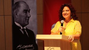 Prof. Dr. Çobanoğlu, "Folik asitli yiyeceklere ulaşılması son derece önemli"