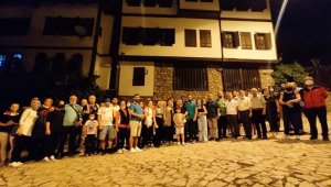 Safranbolu'da vatandaşlar gece yürüyüşünde buluştu