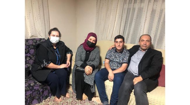 AK Parti Karabük teşkilatından 15 yaşındaki Berat'a yardım eli