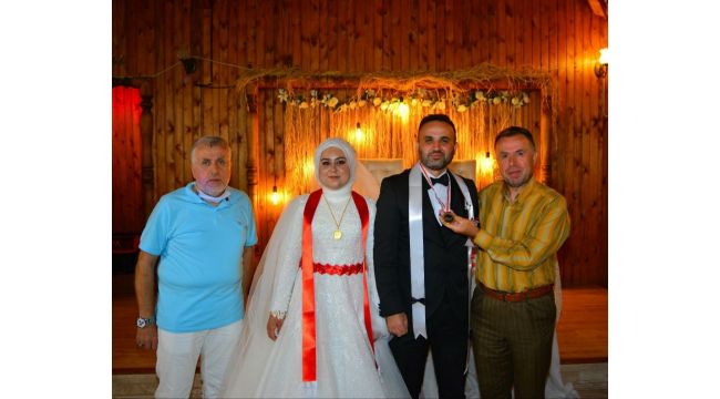 Karabük'te gelin ve damada kripto para takıldı