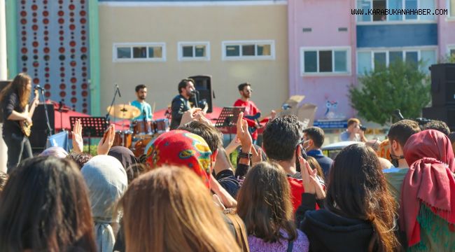 KBÜ´den Kampüse Hoş Geldiniz Konseri