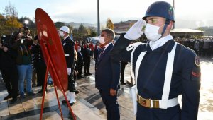 Atatürk ölümünün 83. yılında törenle anıldı