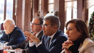 Vali Gürel safran üreticileri ile bir araya geldi