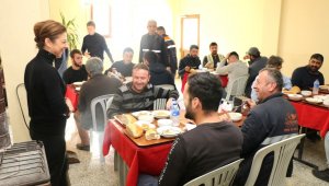 Başkan Köse, işçi personeli iel yemekte bir araya geldi