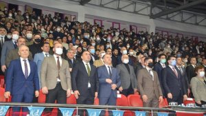Özçelik İş Sendikası Genel Başkan Yardımcısı Akyel Türk Gençliği Şöleni'ne katıldı