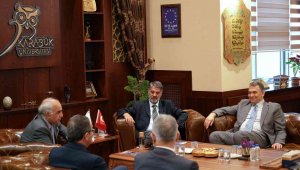 Pakistan Karakoram Uluslararası Üniversitesi'yle akademik iş birliği
