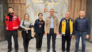 MÜSİAD'tan Acil tıp teknisyenlerine anlamlı hediye