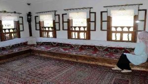 Osmanlı'nın yaşama biçimini yansıtan Kaymakamlar Evi tarihi dokusunu koruyor