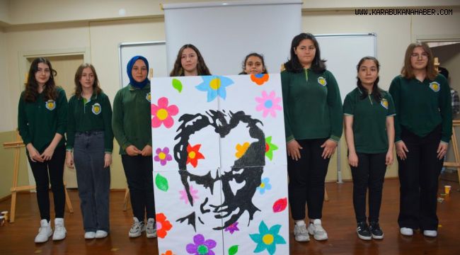 Canlı sahne performansı ile Atatürk silueti çizdiler