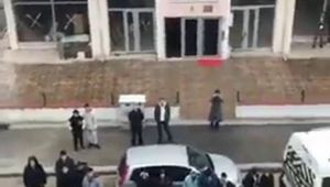 Kanser tedavisi gören öğretmeni duygulandıran ziyaret