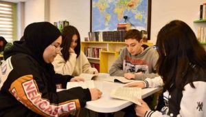 Okul kütüphanelerindeki kitap sayısı 200 bine ulaştı