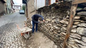 Tarihi ilçede çevre düzenlemesi çalışmaları sürüyor