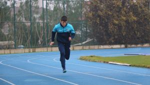 Türkiye rekoru kırarak gözünü olimpiyatlara dikti