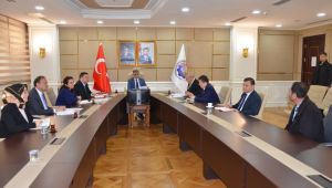 Vali Gürel vatandaşların sorunlarını dinledi