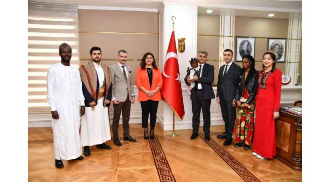 Vali Gürel'e Dünya Göçmenler Günü ziyareti