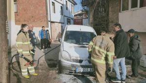 Aracı yanan sürücü gözyaşlarını tutamadı