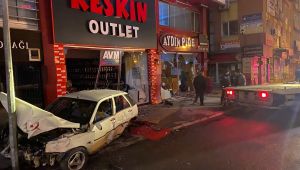 Polisten kaçan alkollü şahıs önce dükkana sonra direğe çarptı