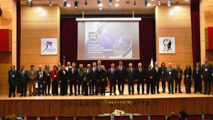 1. Gelecek Okuryazarlığı ve Stratejik Öngörü konferansı KBÜ'de yapıldı
